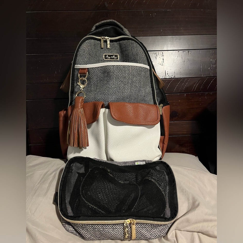 Itzy Ritzy Boss Plus Diaper bag